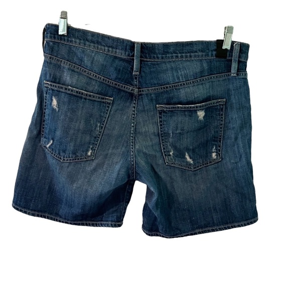 Vince Mason Relaxed Short in Wrecked Wash - Picture 4 of 13